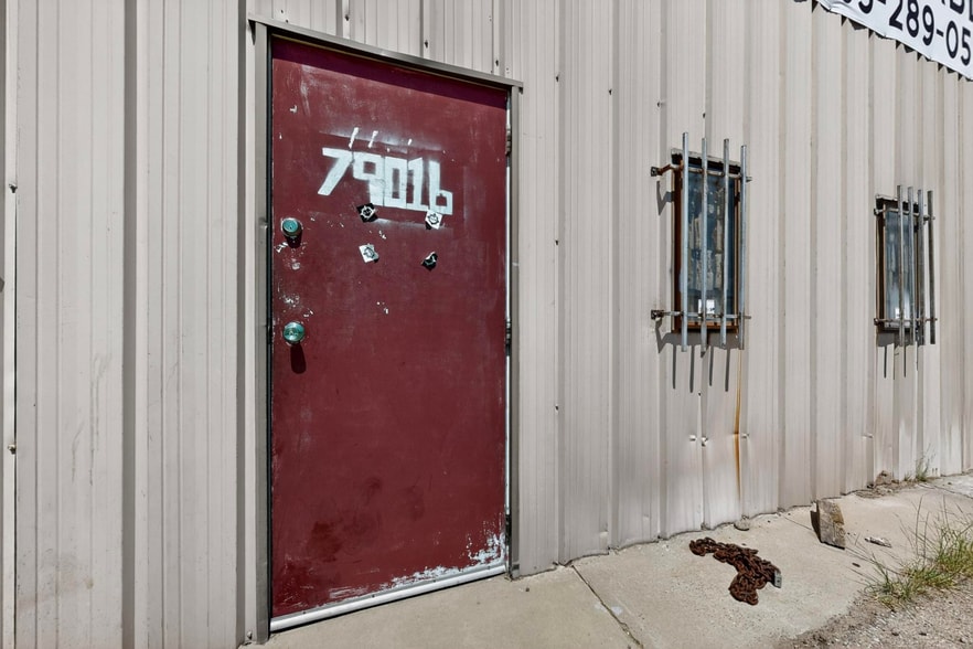 More Photos Of 7901 Ranchitos Loop NE, Albuquerque Service For Sale