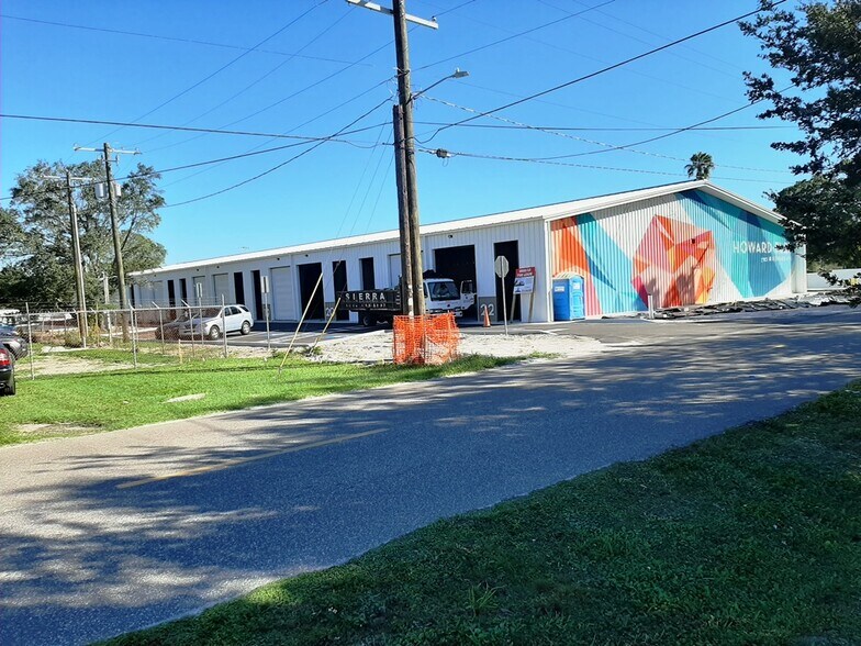 Primary Photo Of 5101 N Howard Ave, Tampa Light Distribution For Lease