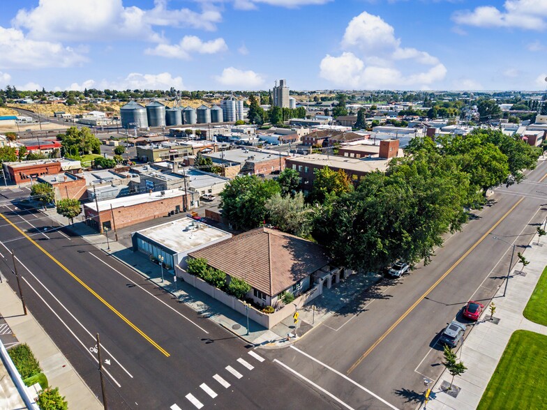 More Photos Of 56 C St NW, Ephrata Office Residential For Sale