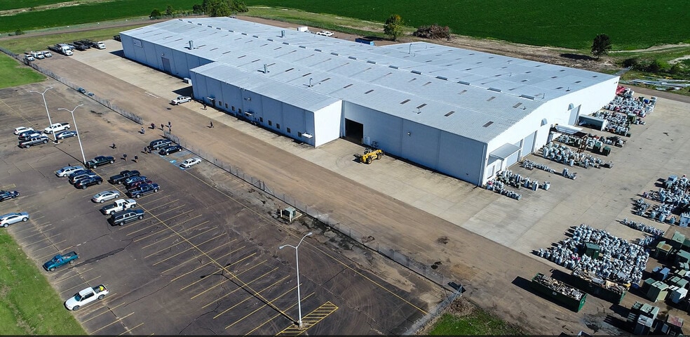 More Photos Of 896 Bowling Green Rd, Lexington Manufacturing For Lease