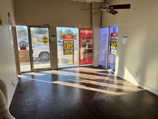 More Photos Of 8231 Burnet Rd, Austin Freestanding For Sale