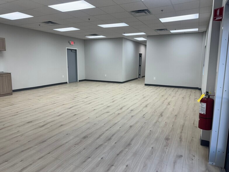 More Photos Of 763 US-80 Hwy, Eden Light Distribution For Lease
