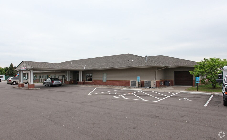 Primary Photo Of 6251 N 110th Ave, Champlin Daycare Center For Lease