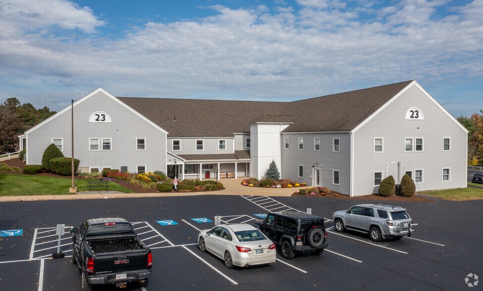 More Photos Of 23 Stiles Rd, Salem Medical For Sale