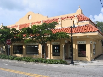 More Photos Of 602-612 S Pineapple Ave, Sarasota Storefront For Lease