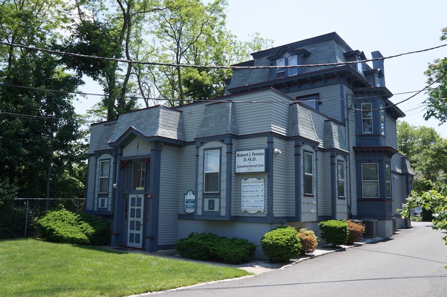 Primary Photo Of 50 Northfield Ave, West Orange Office For Lease