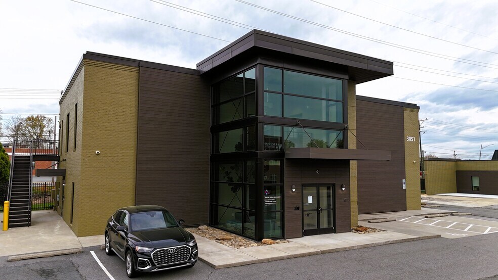 More Photos Of 3041 Trenwest Dr, Winston-Salem Unknown For Lease