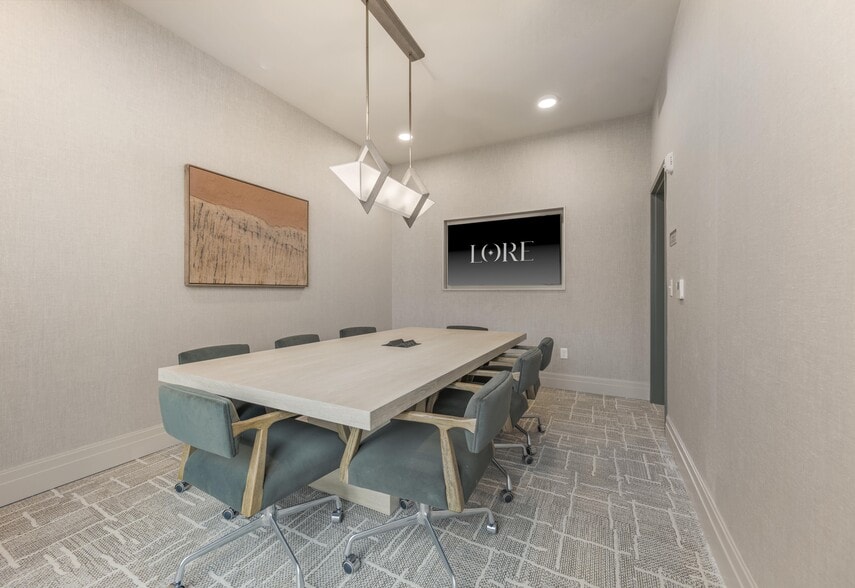 More Photos Of 266 Canal St, Salem Apartments For Lease