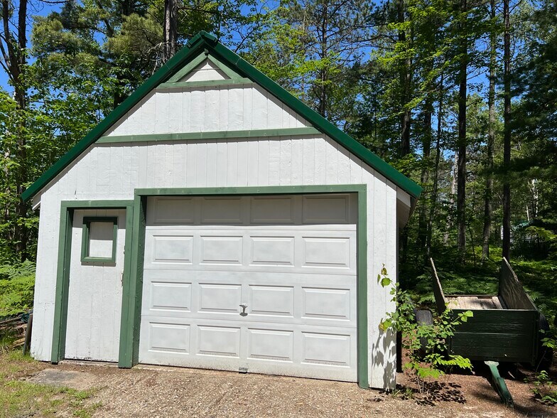 More Photos Of 29209 County Road 407, Newberry Lodge Meeting Hall For Sale