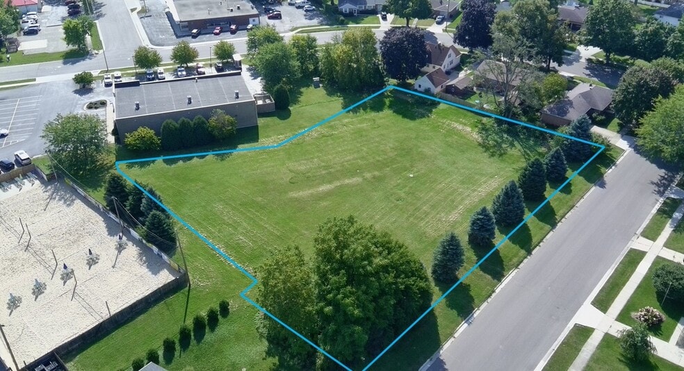 More Photos Of 1210 Mayfair Dr, Janesville Land For Sale