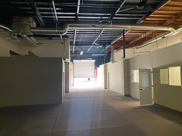 More Photos Of 654 Irwin St, San Rafael Service For Lease
