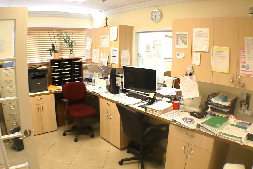 More Photos Of 2800 N State Road 7, Margate Medical For Sale