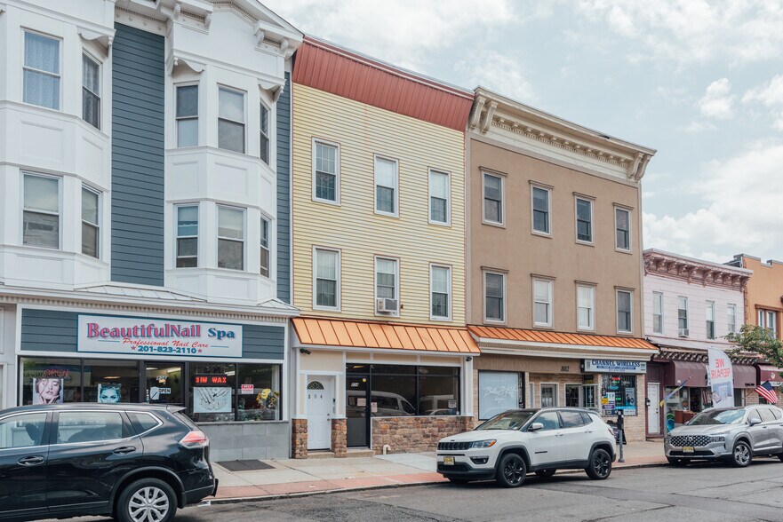 More Photos Of 804 Broadway, Bayonne Storefront Retail Residential For Lease