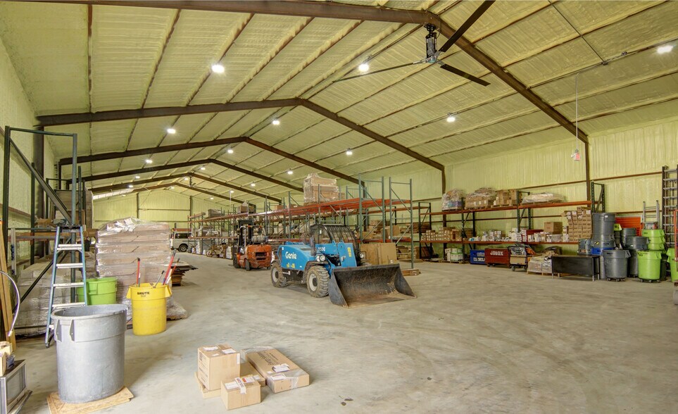 More Photos Of 4300 Burleson Retta Rd, Burleson Industrial For Lease