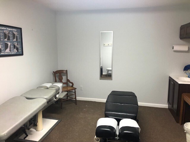 More Photos Of 795 Crestview Cir, Port Charlotte Medical For Lease