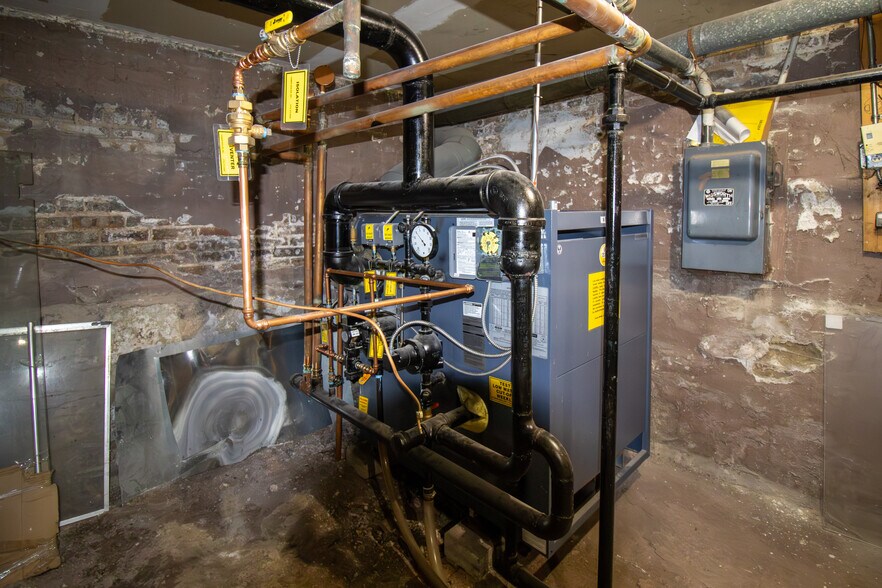 More Photos Of 11136 S Vernon Ave, Chicago Apartments For Sale