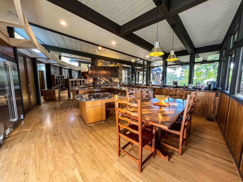 More Photos Of 225 Chimney Rock Trl, Sedona Apartments For Sale