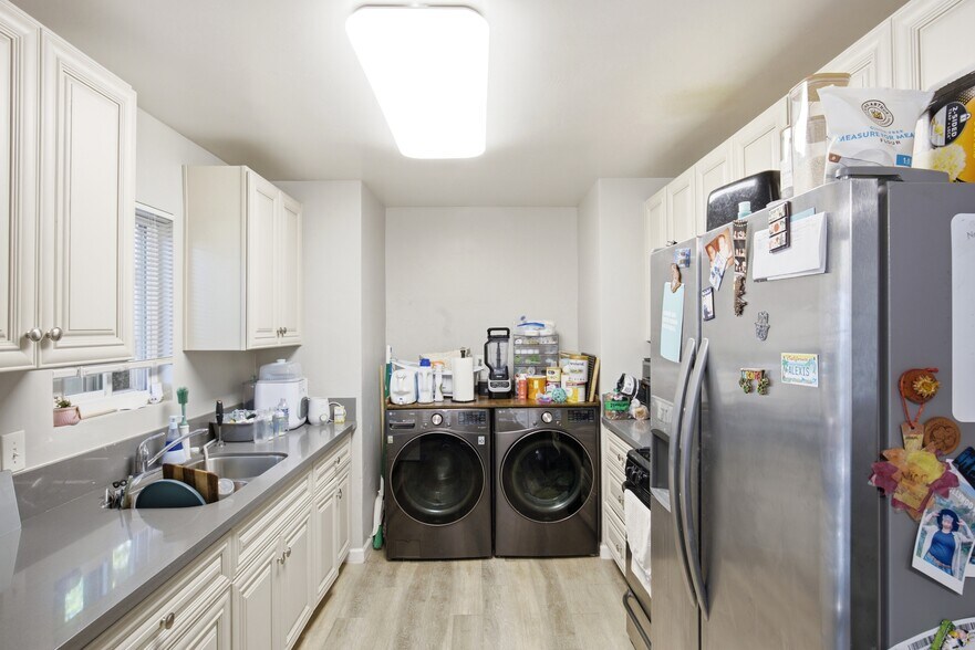 More Photos Of 3960-3968 Helix St, Spring Valley Apartments For Sale