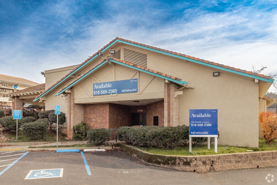 More Photos Of 3970 Missouri Flat Rd, Placerville Bank For Lease