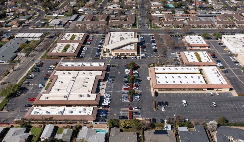 More Photos Of 3340 Tully Rd, Modesto Unknown For Lease