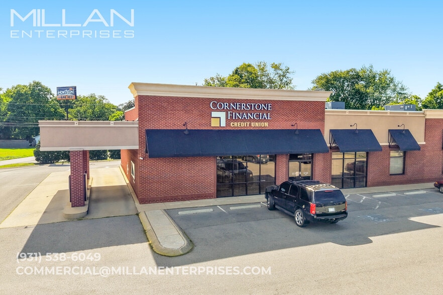 More Photos Of 2100 Trenton Rd, Clarksville Storefront For Lease