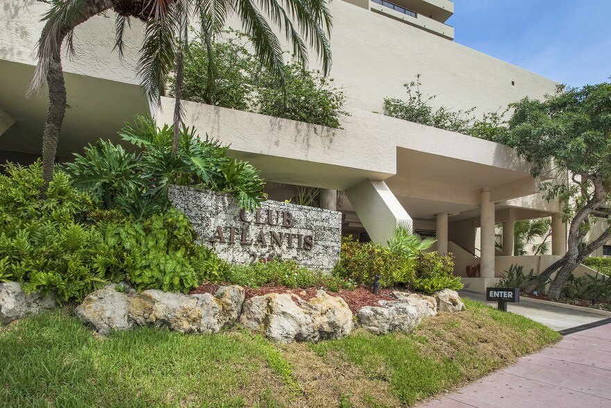 More Photos Of 2575 Collins Ave, Miami Beach Apartments For Sale