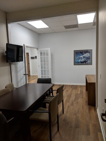 More Photos Of 4141 NW 37th Pl, Gainesville Office For Sale