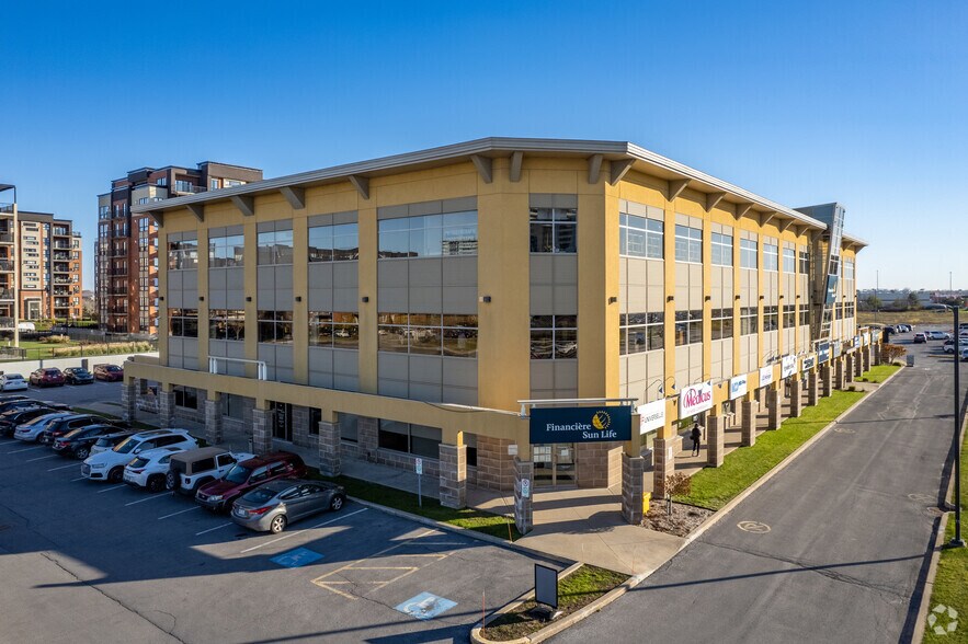 More Photos Of 950 Montée Des Pionniers, Terrebonne Medical For Lease