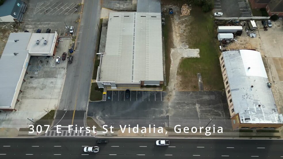 Primary Photo Of 307 E 1st St, Vidalia Freestanding For Sale