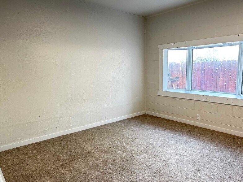 More Photos Of 612 N Arthur Ave, Pocatello Apartments For Sale