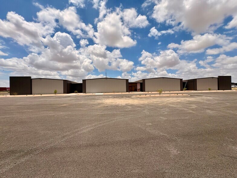 More Photos Of 9930 W Highway 80, Midland Office For Sale