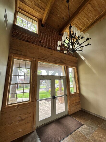 More Photos Of 341 West St, Southington Medical For Sale