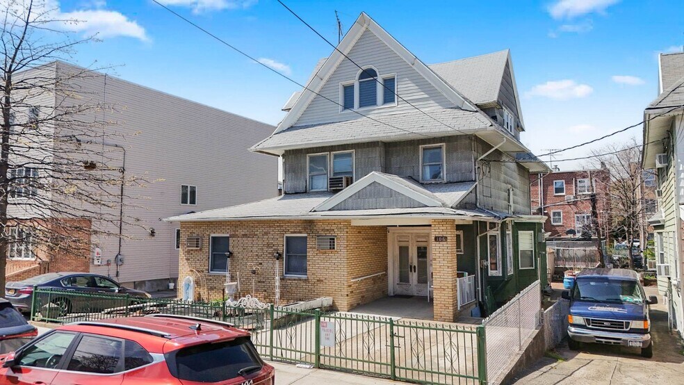 More Photos Of 106 Bay 34th St, Brooklyn Land For Sale