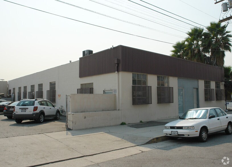 Primary Photo Of 3630 Tyburn St, Los Angeles Manufacturing For Lease