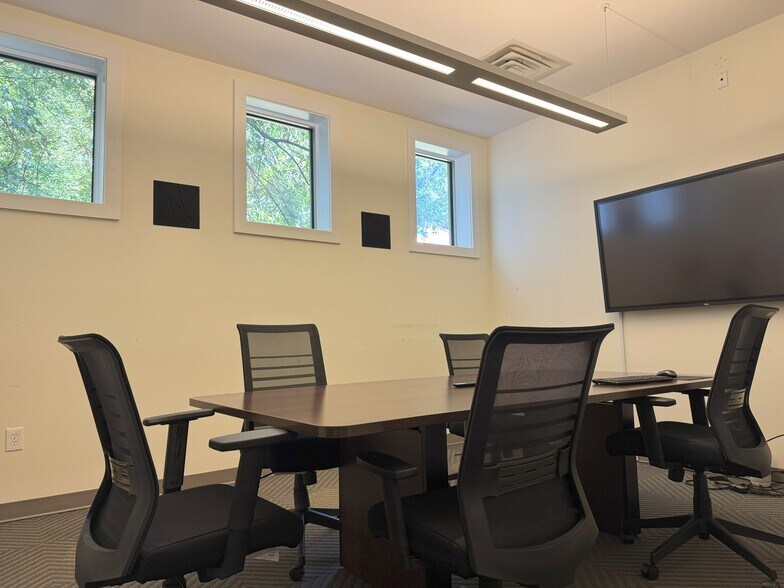 More Photos Of 2010 S Tryon St, Charlotte Loft Creative Space For Sale