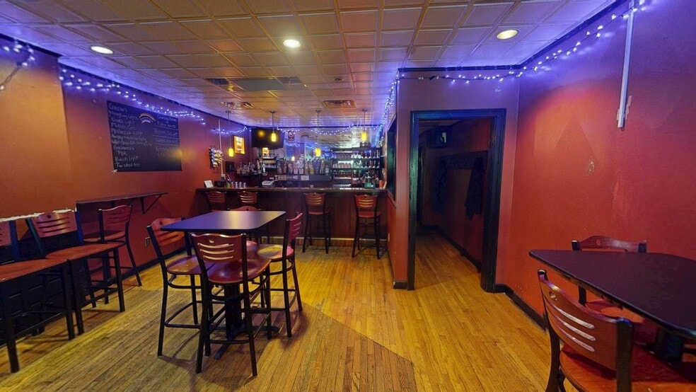 More Photos Of 326 Court St, Williamsport General Retail For Sale