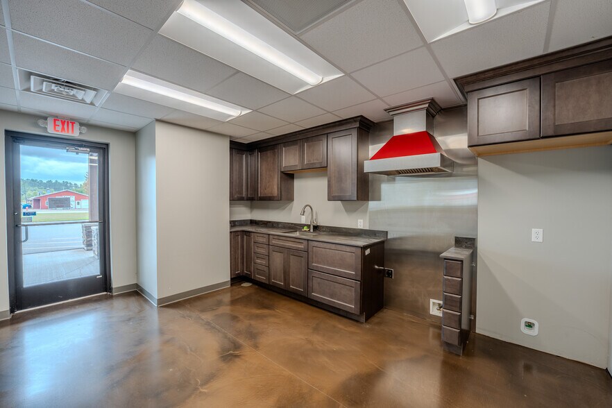 More Photos Of 2500 E Main St, Merrill General Retail For Sale