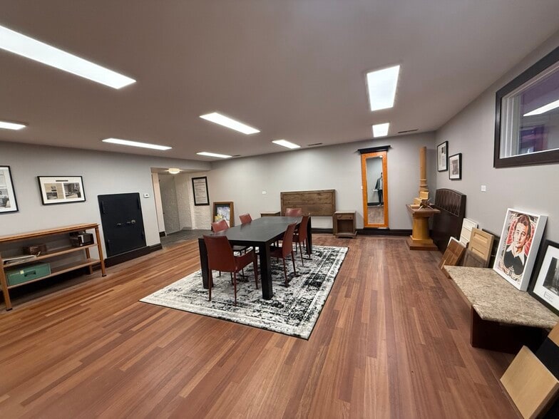 More Photos Of 1674 N Ada St, Chicago Warehouse For Sale