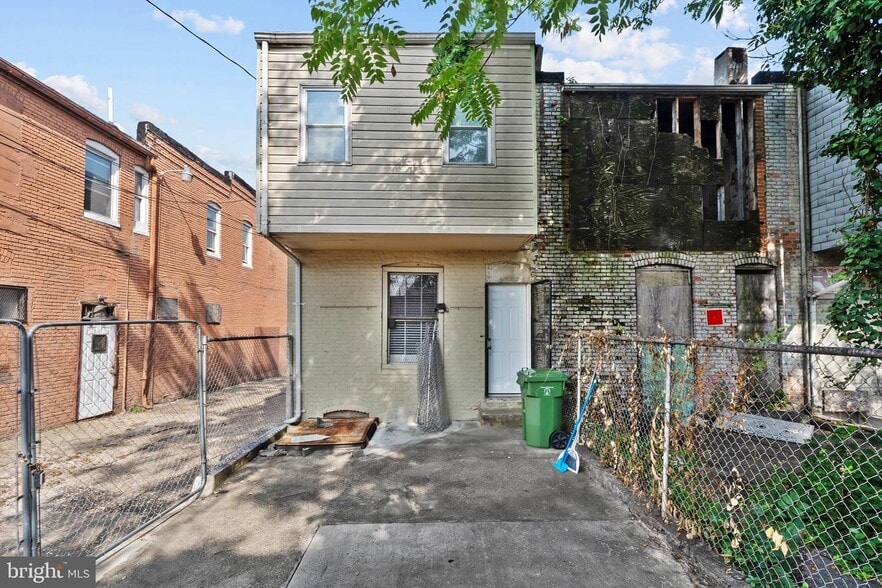 More Photos Of 2145 Harford Rd, Baltimore Loft Creative Space For Sale