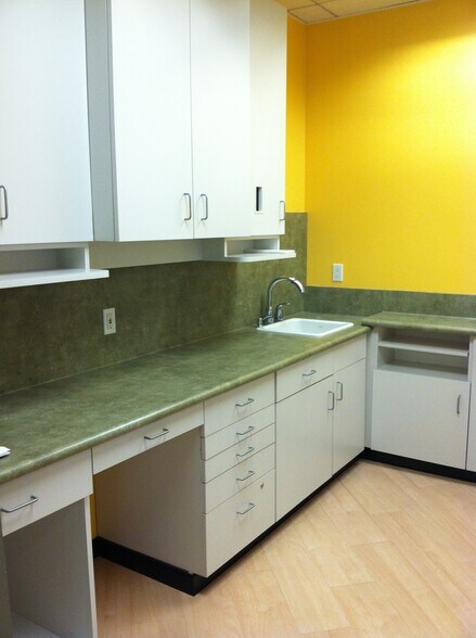More Photos Of 640 S San Vicente Blvd, Los Angeles Medical For Lease