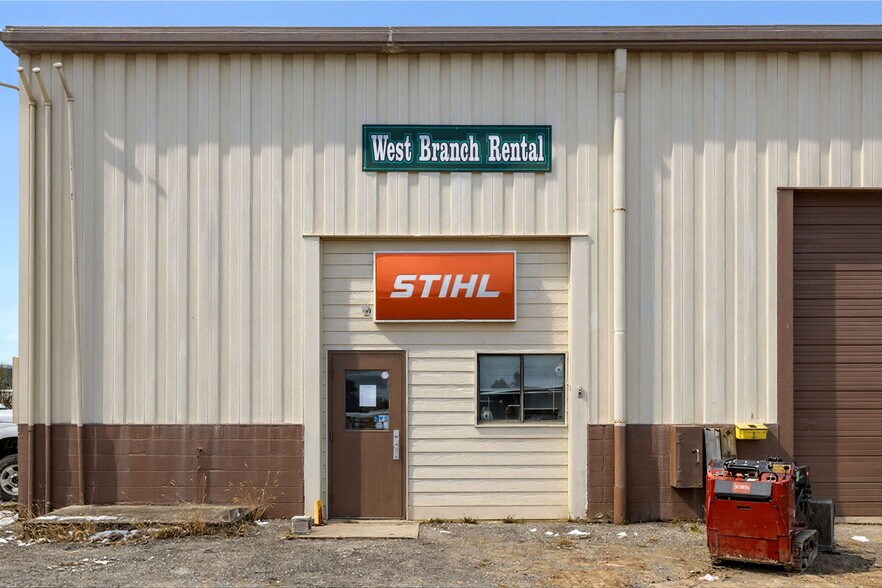 More Photos Of 62 H and S Dr, Selinsgrove Warehouse For Sale