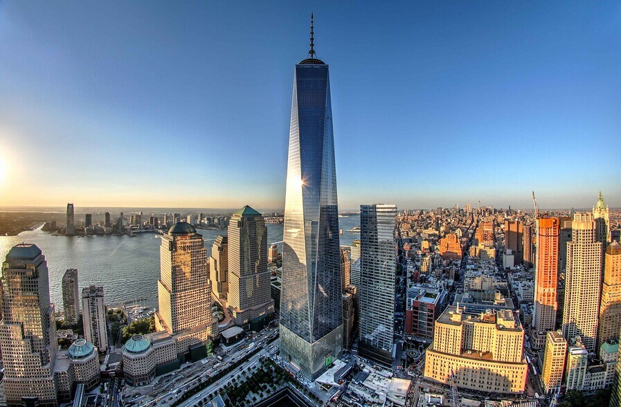 More Photos Of 261 Broadway, New York Apartments For Sale