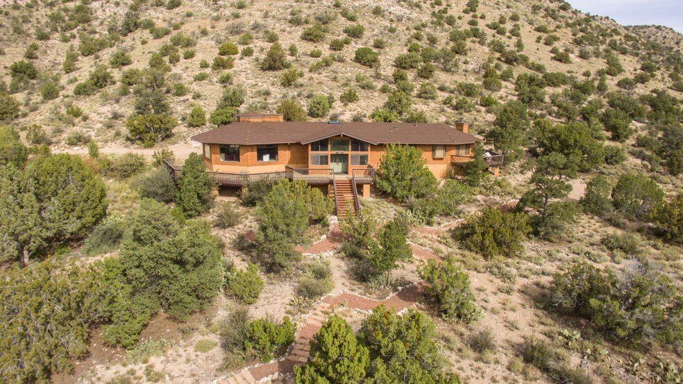 More Photos Of 28555 N Feather Mountain Rd, Paulden Lodge Meeting Hall For Sale