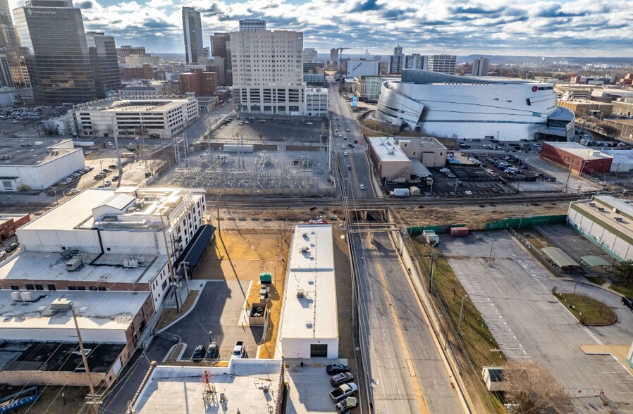 More Photos Of 228 W Archer St, Tulsa Manufacturing For Lease