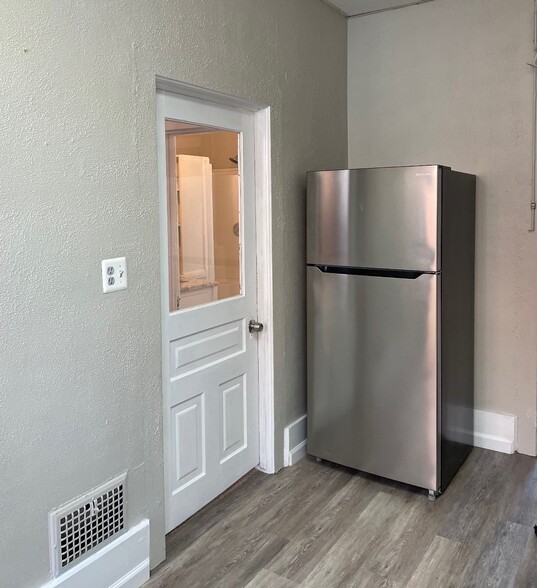 More Photos Of 114-116 N State St, Howell General Retail For Sale