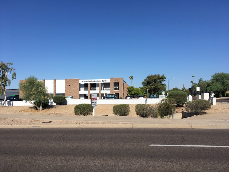 More Photos Of 7949 E Acoma Dr, Scottsdale Light Distribution For Lease
