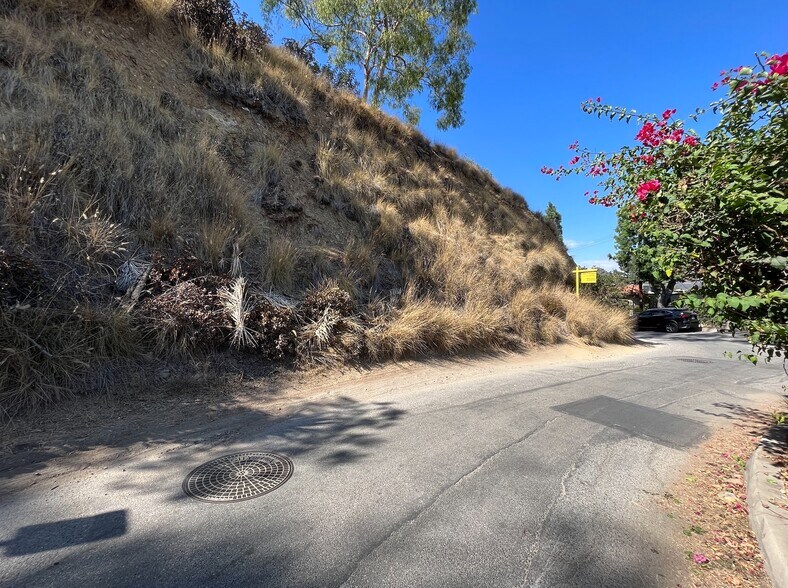 2949 Durand Dr, Los Angeles, CA 90068 Land For Sale