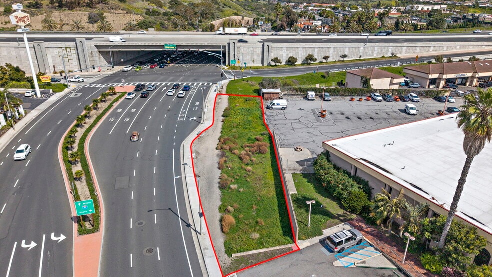 More Photos Of 524 E Avenida Pico, San Clemente Land For Sale