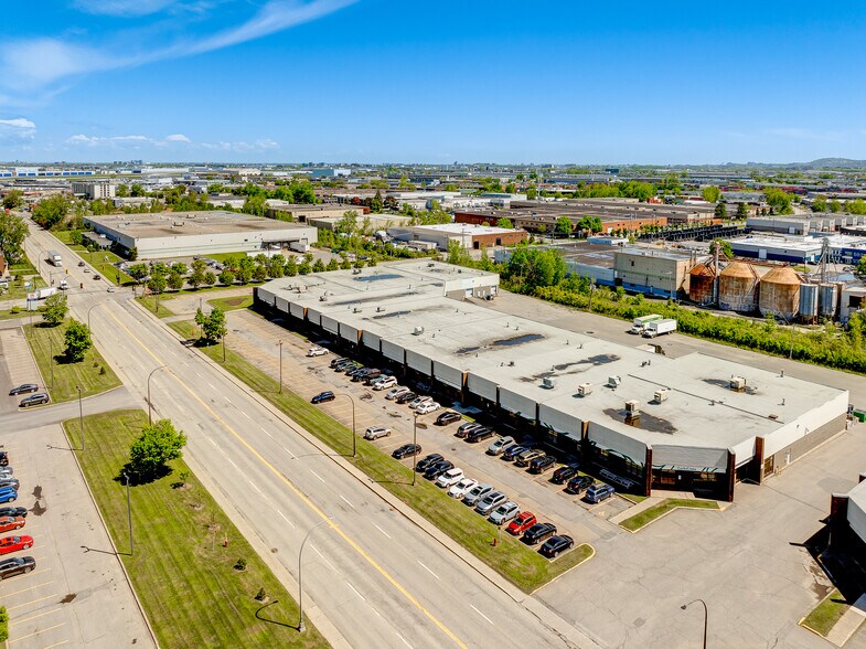 More Photos Of 1730-1850 Av 55e, Montréal Showroom For Lease