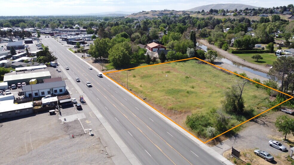 Primary Photo Of TBD Van Giesen, West Richland Land For Sale